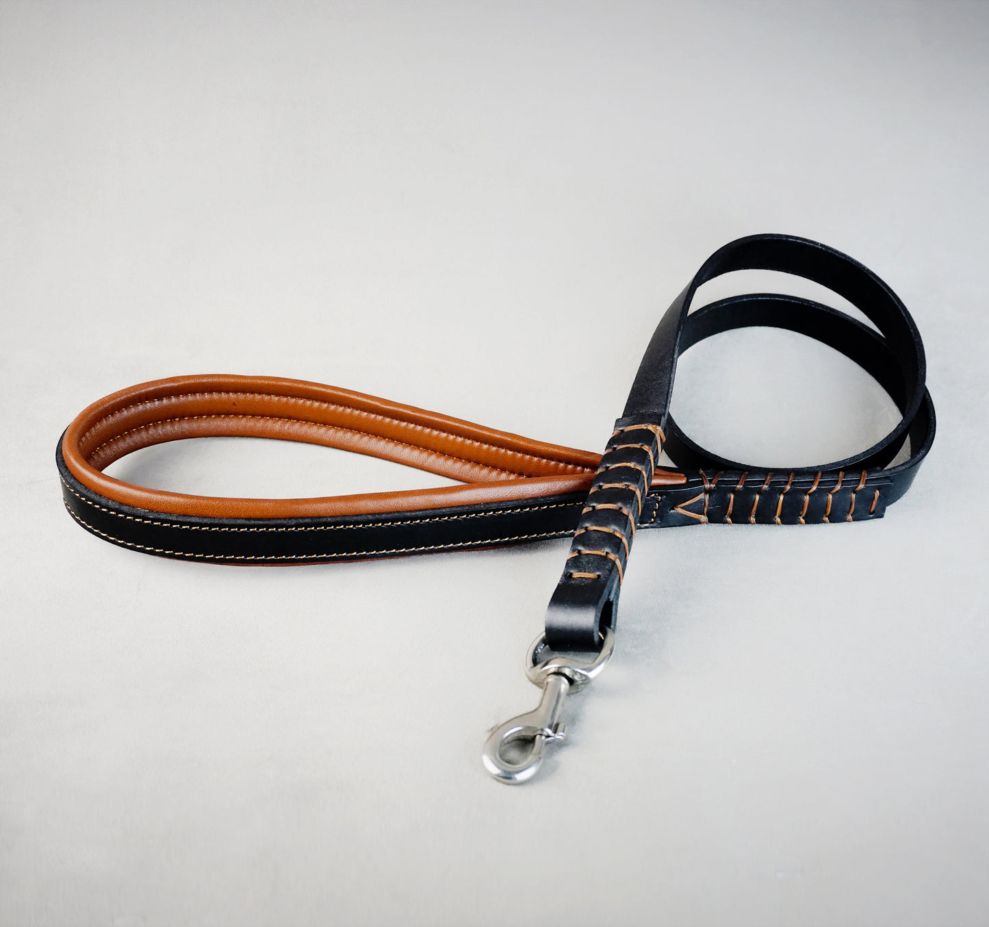 Classic leash - Premium Leather leash for Medium and Large Dogs, Handmade